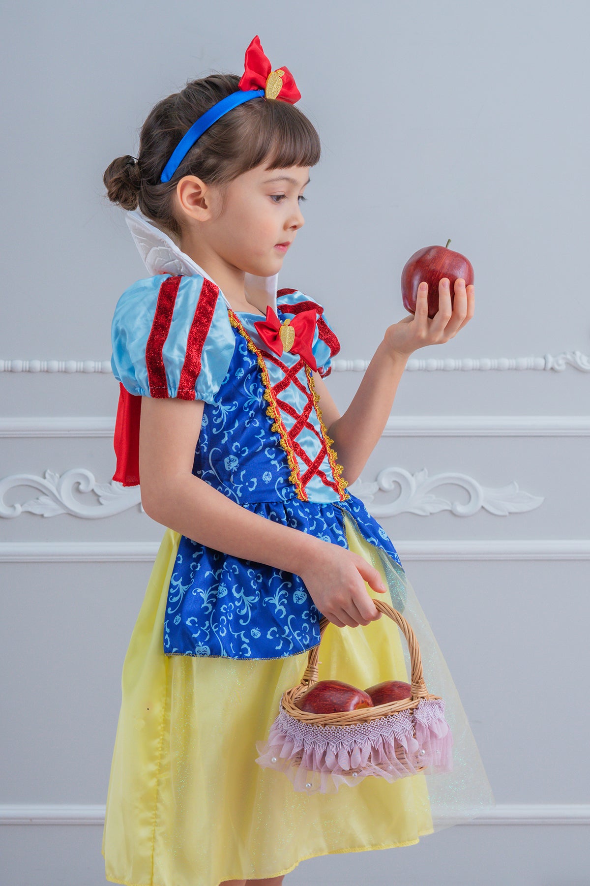 Snow White Princess Dress Set | THE DRESS-UP CASTLE The Dress-Up Castle Snow White Princess Dress Set | THE DRESS-UP CASTLE The Dress-Up Castle